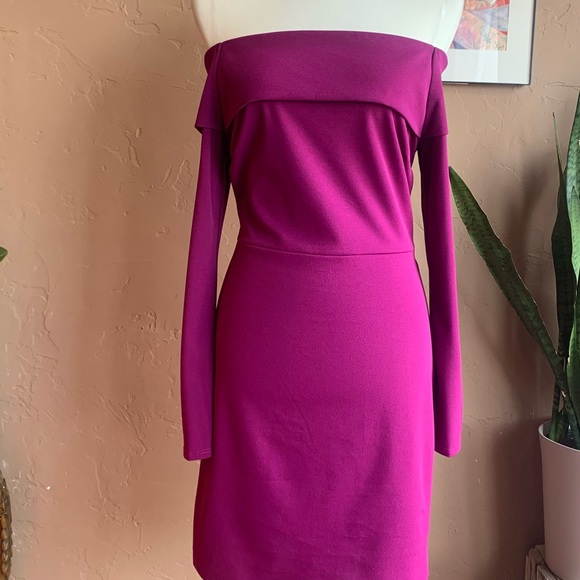 NWT Magenta Pink Off the Shoulder Long Sleeve Mini Dress - Picture 4 of 7